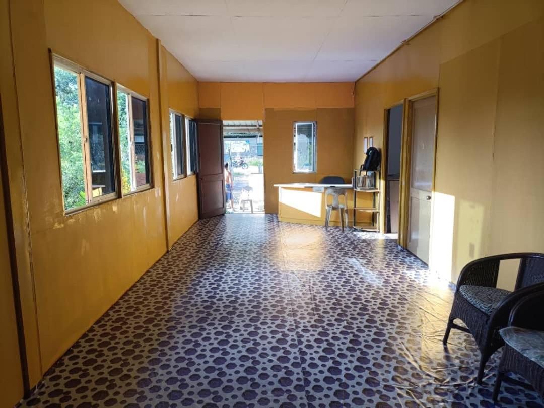 Mulu Homestay Bagian luar foto